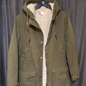Volcom green women's size medium sherpa lined parka